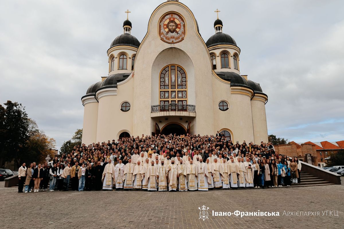 «Моя сила — у Христі»: У Коломиї відбувся Форум молоді Івано-Франківської митрополії УГКЦ