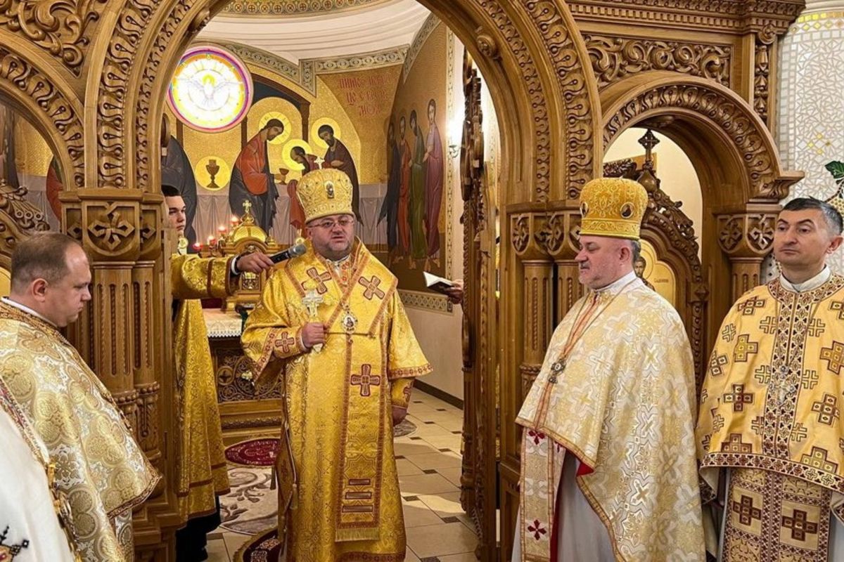Владика Володимир Фірман відвідав парафію Святого Андрія Первозванного в Тернополі