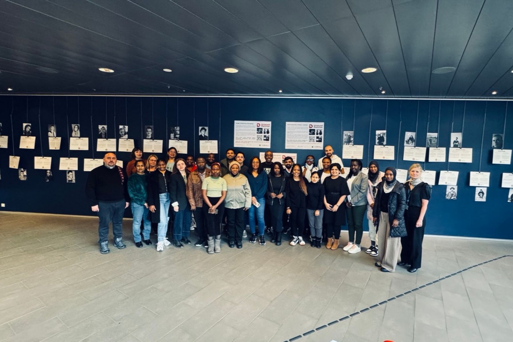 В Ісландії провели виставку &laquo;Невидані дипломи&raquo; пам&rsquo;яті загиблих українських студентів