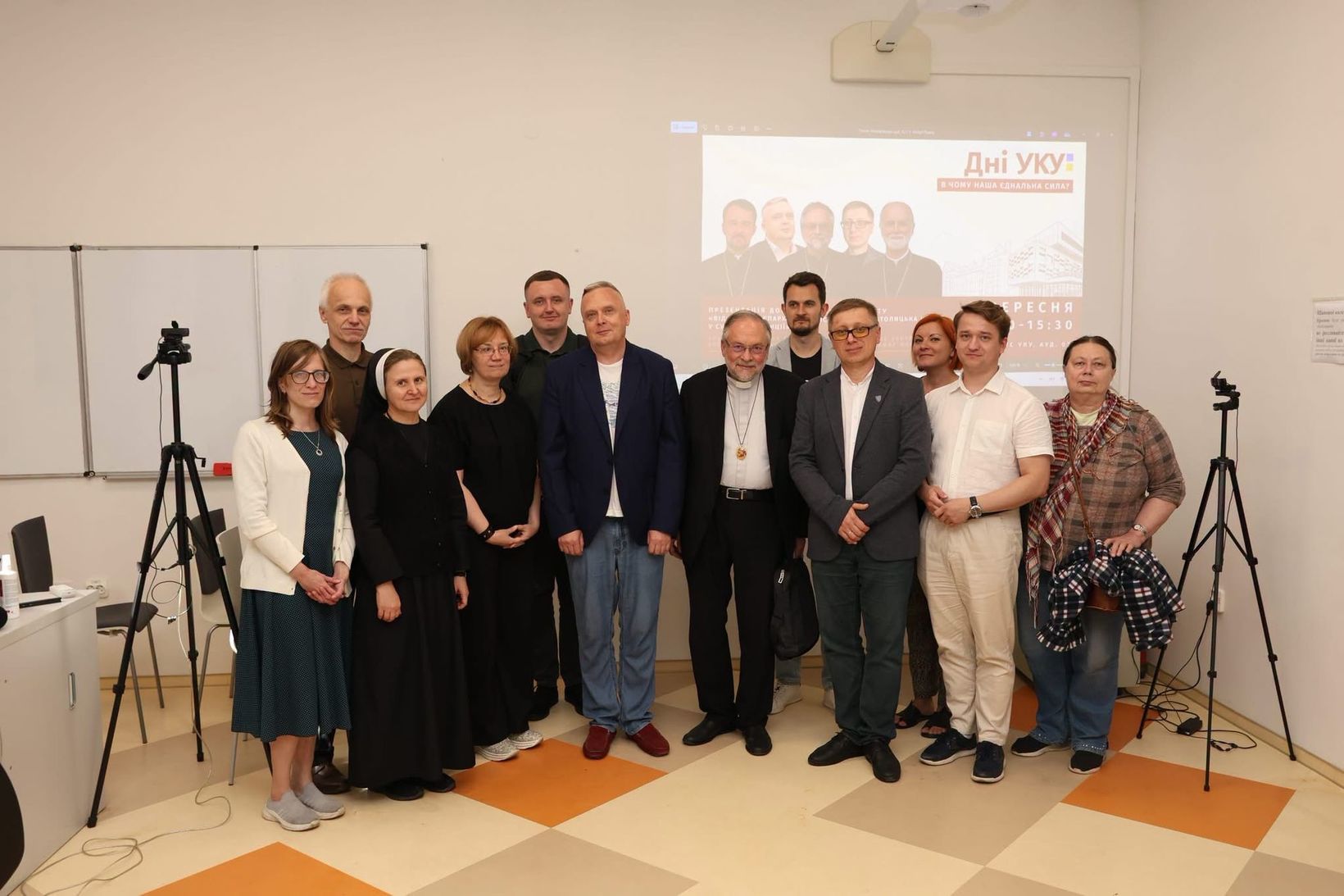 Від &laquo;священників на&nbsp;колесах&raquo; до&nbsp;єпархії, відкритої світові: в&nbsp;УКУ досліджують майже столітню історію Паризької єпархії