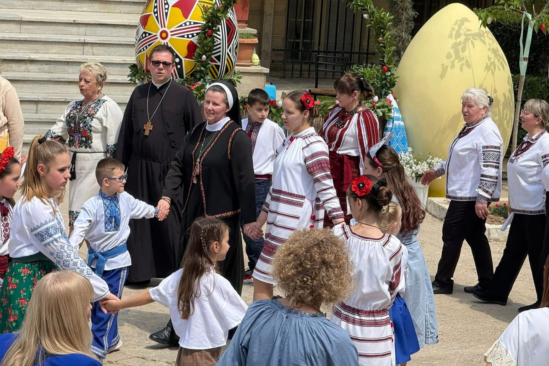 Українці в&nbsp;Афінах зібралися на&nbsp;традиційні гаївки