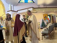 Молодь УГКЦ у&nbsp;Перт-Амбої (США) зібрала 14&nbsp;000&nbsp;доларів на&nbsp;дрони для ЗСУ завдяки різдвяному вертепу