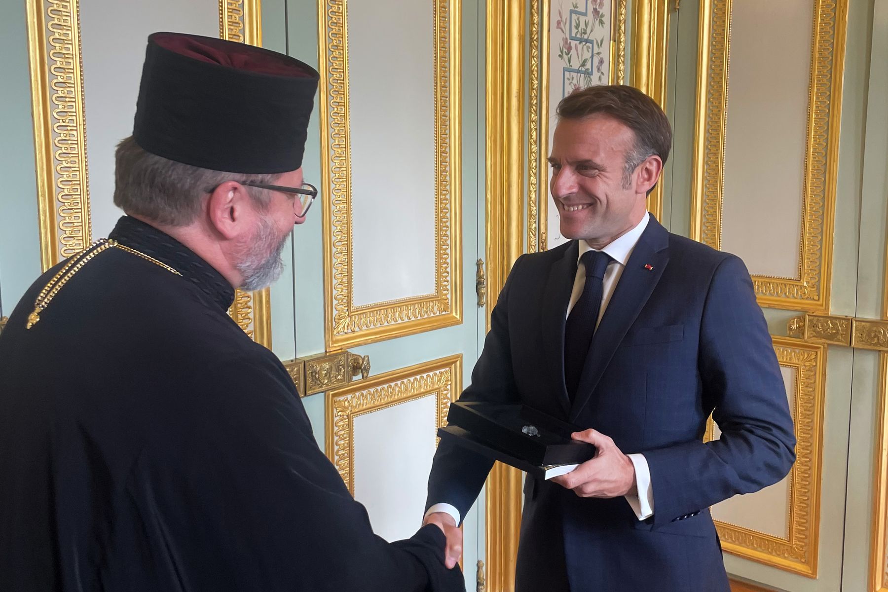 Head of the UGCC Meets with French President Macron in Paris