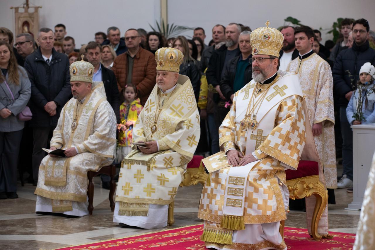 &laquo;Немає іншого Спасителя, як&nbsp;тільки Ісус Христос. У&nbsp;ньому&nbsp;&mdash; твоє життя і&nbsp;Воскресіння&raquo;,&nbsp;&mdash; Глава УГКЦ у&nbsp;Вербну неділю