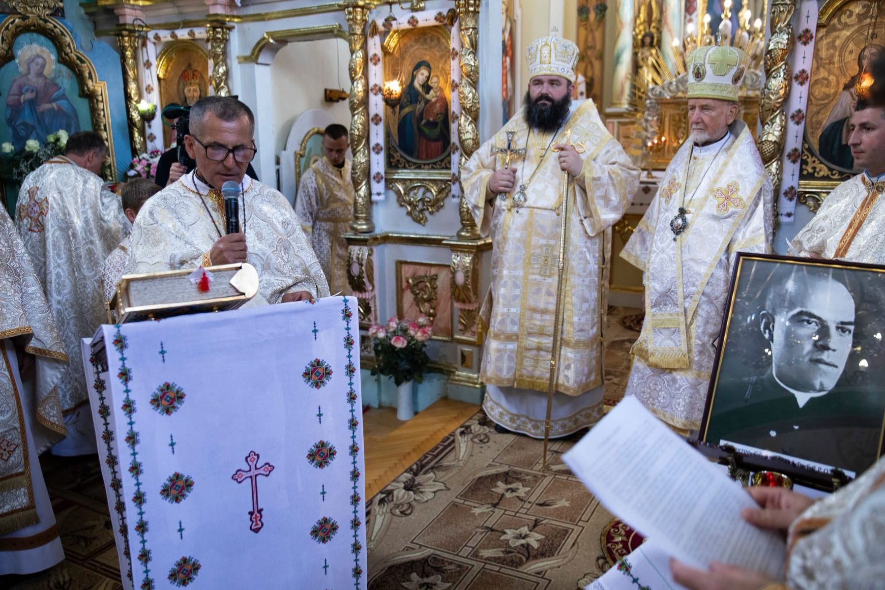 Загинув у&nbsp;33&nbsp;роки, закликавши прощати ворогів: на&nbsp;Львівщині розпочали процес беатифікації отця Станіслава Сярока