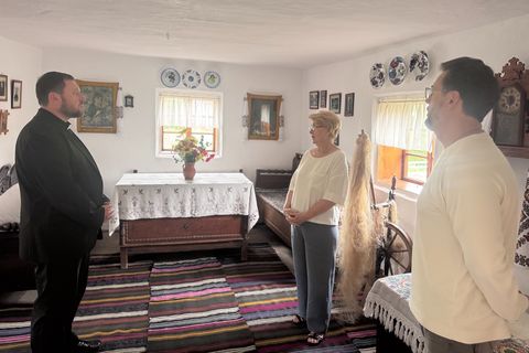 Владика Микола кардинал Бичок відвідав Музейно-меморіальний комплекс «Рідна хата» ім. Патріярха Йосифа Сліпого