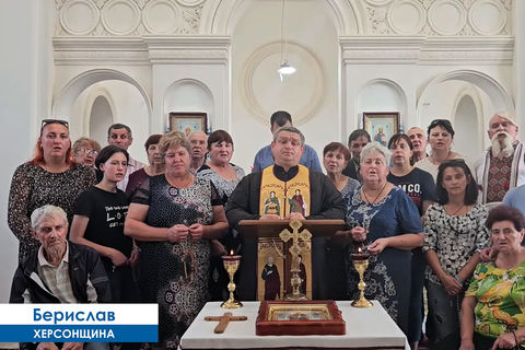 A rosary prayer “The Rosary Unites” broadcast from frontline Beryslav