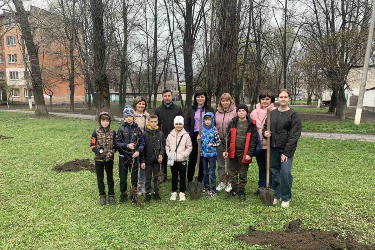 Екобюро підбило підсумки конкурсу «Здай макулатуру – збережи дерево – наблизь Перемогу!»