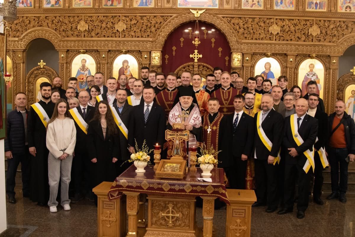 Ten Seminarians from Kyiv Theological Seminary Receive Scholarships from the Knights of Columbus