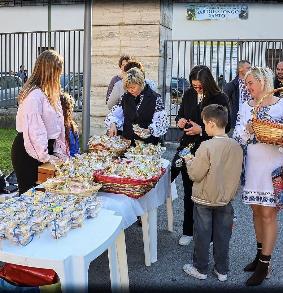 У Помпеях молодь зібрала 2000&nbsp;євро на&nbsp;підтримку ЗСУ та&nbsp;&laquo;Живого телебачення&raquo;