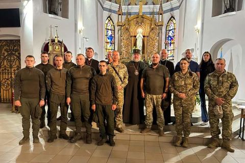 Bishop Vasyl Tuchapets takes part in the presentation of a book about the war in Ukraine