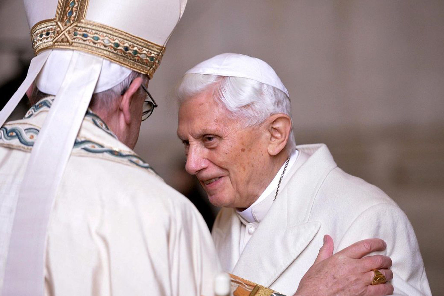 Похорон Венедикта XVI відбудеться 5 січня. Його очолить Папа Франциск