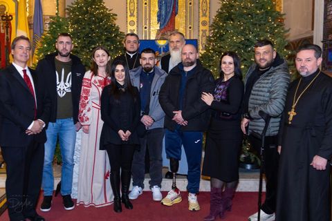 Понад 23 тисячі доларів на лікування захисників зібрали українські парафії в Чикаго