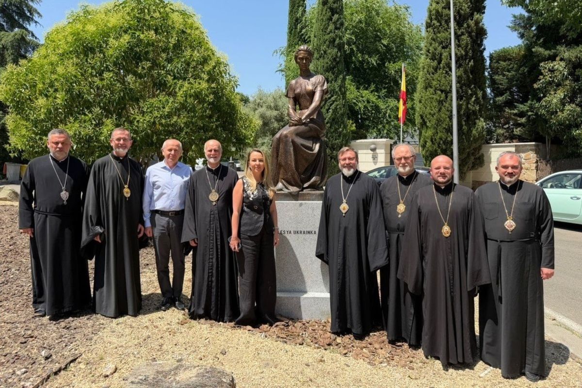 To Ensure Our People Do Not Become Alienated from Their Motherland: The Permanent Synod of the UGCC Meets with the Ambassador of Ukraine to Spain