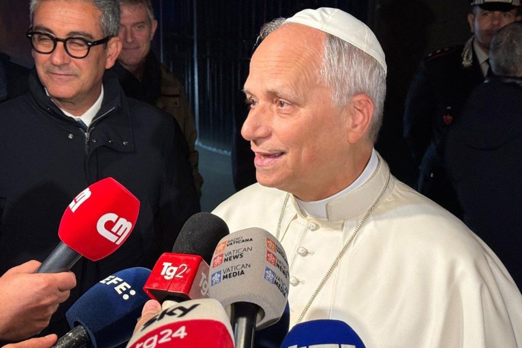 Папа Лев XIV: Потрібно зупинити вогонь, щодо територій — Конституція України чітка