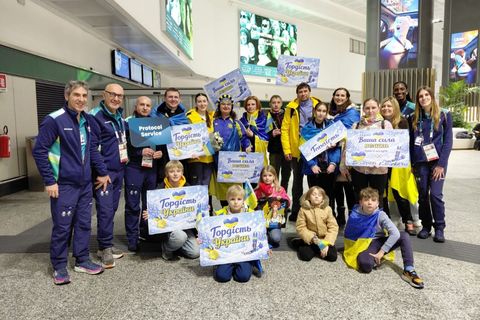 Священник УГКЦ в Італії благословив українських олімпійців перед Зимовими Олімпійськими іграми