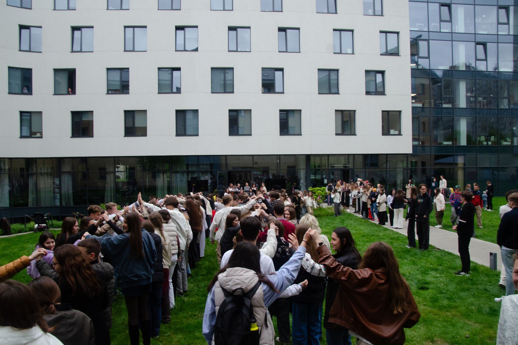 Діємо там, де нам болить: як студенти колегіуму УКУ служать іншим