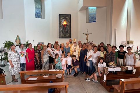 Metropolitan Borys Gudziak Visits Ukrainian Community in Follonica, Italy