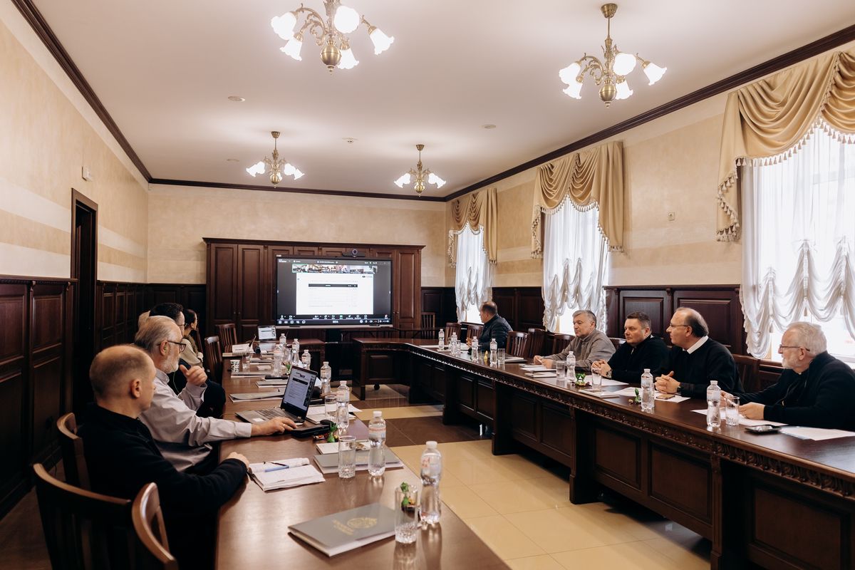 В Івано-Франківській семінарії розпочалася зустріч Патріаршої комісії у справах духовенства