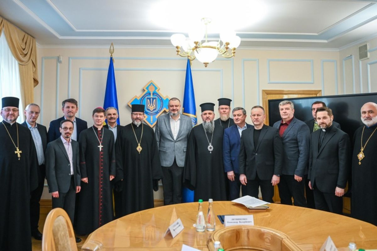 Представники Всеукраїнської ради Церков зустрілися із Секретарем РНБО