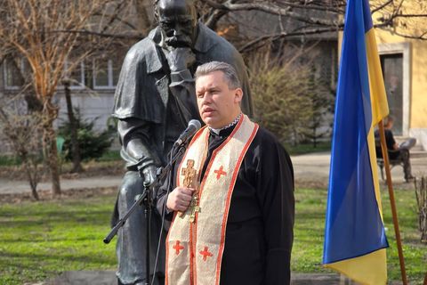 Священник для українців в Угорщині отець Володимир Мисів: Найбільше нам потрібна своя церква, бо храм завжди обʼєднує