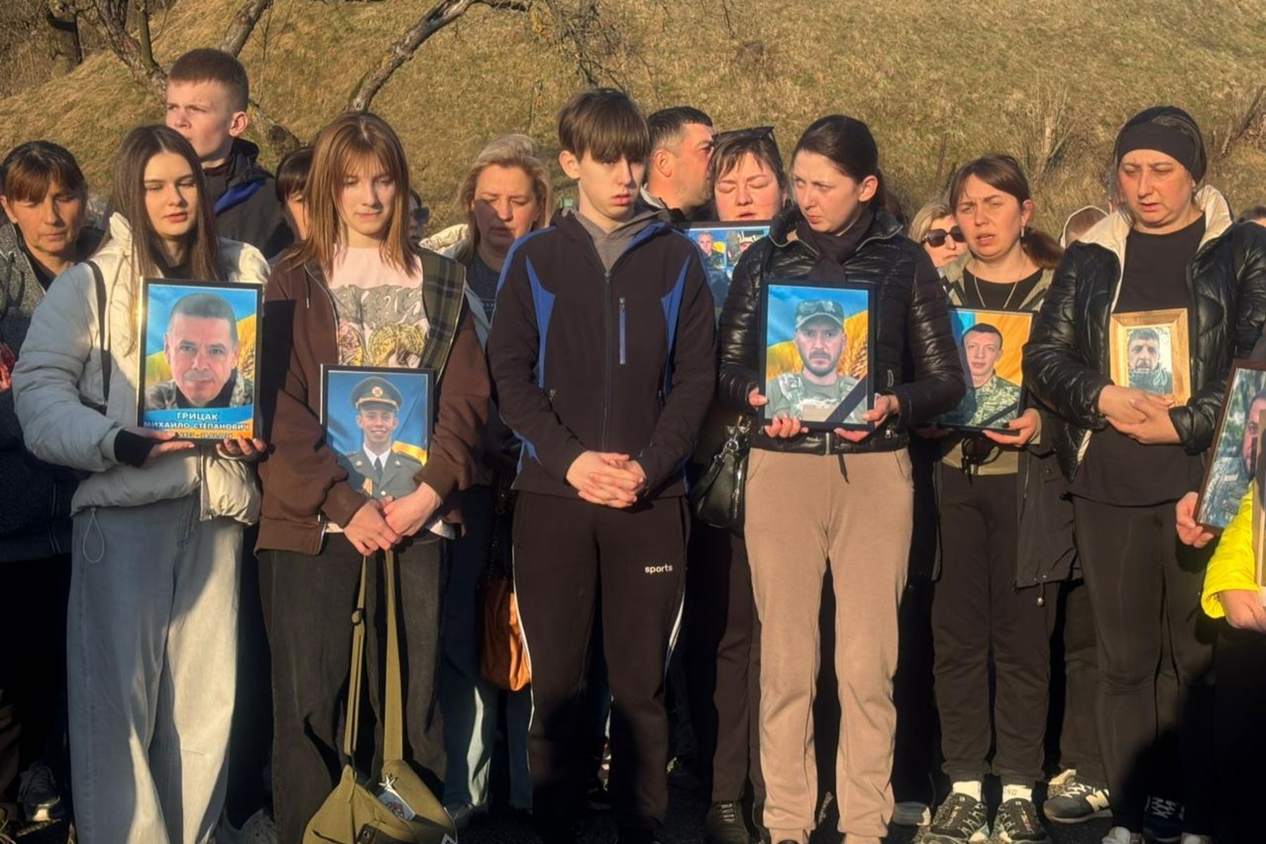 На Старосамбірщині відбулася Хресна дорога за&nbsp;участі родин полеглих захисників України