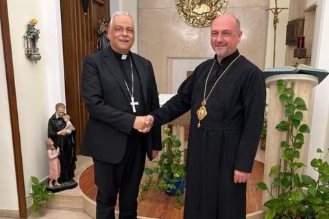 Владика Богдан Манишин зустрівся з військовим ординарієм Італії архієпископом Джан Франко Саба