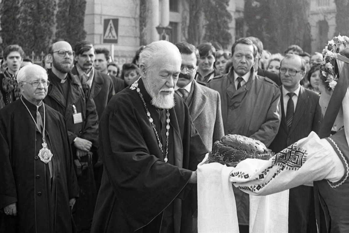 Авіарейс Рим–Львів, що змінив історію: як Глава УГКЦ повертався додому