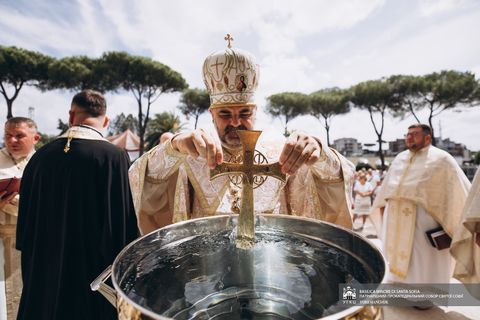 Владика Григорій Комар у Римі здійснив Велике Августівське водосвяття 