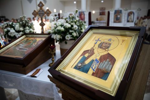 Всецерковне паломництво ікони з мощами Святого Володимира Великого розпочалося з Києва