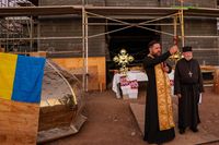 У Сан-Дієго освятили хрести для нового храму УГКЦ У Сан-Дієго освятили хрести для нового храму УГКЦ