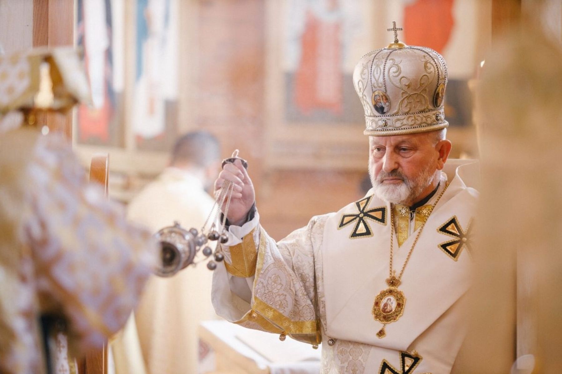 Глава УГКЦ привітав митрополита Ігоря Возьняка з 20-річчям інтронізації та 45-річчям священства