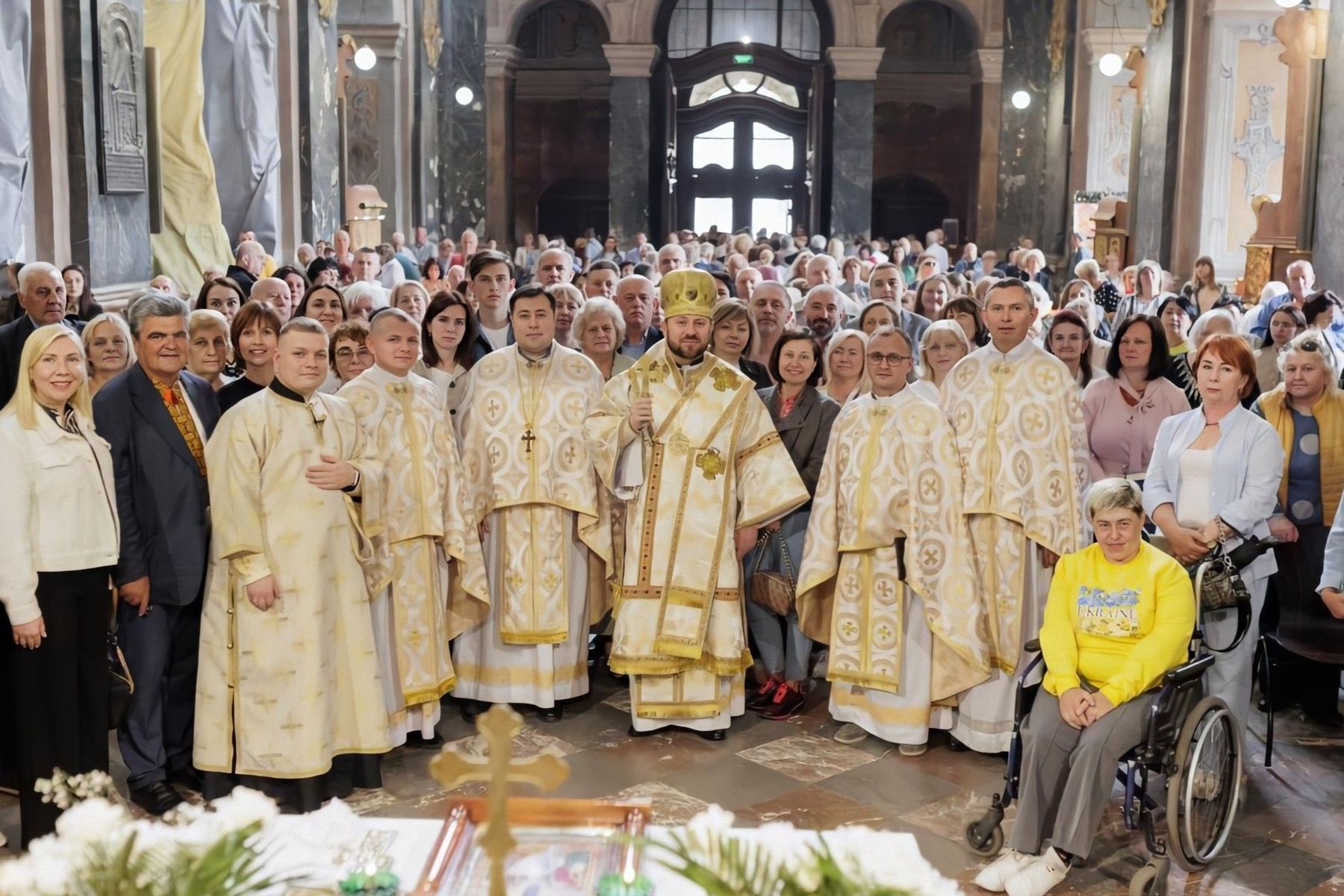 Мельбурнський єпарх очолив Літургію у Гарнізонному храмі у Львові