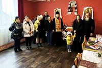 Ікона з мощами святого Володимира Великого завершила паломництво Харківським екзархатом Ікона з мощами святого Володимира Великого завершила паломництво Харківським екзархатом