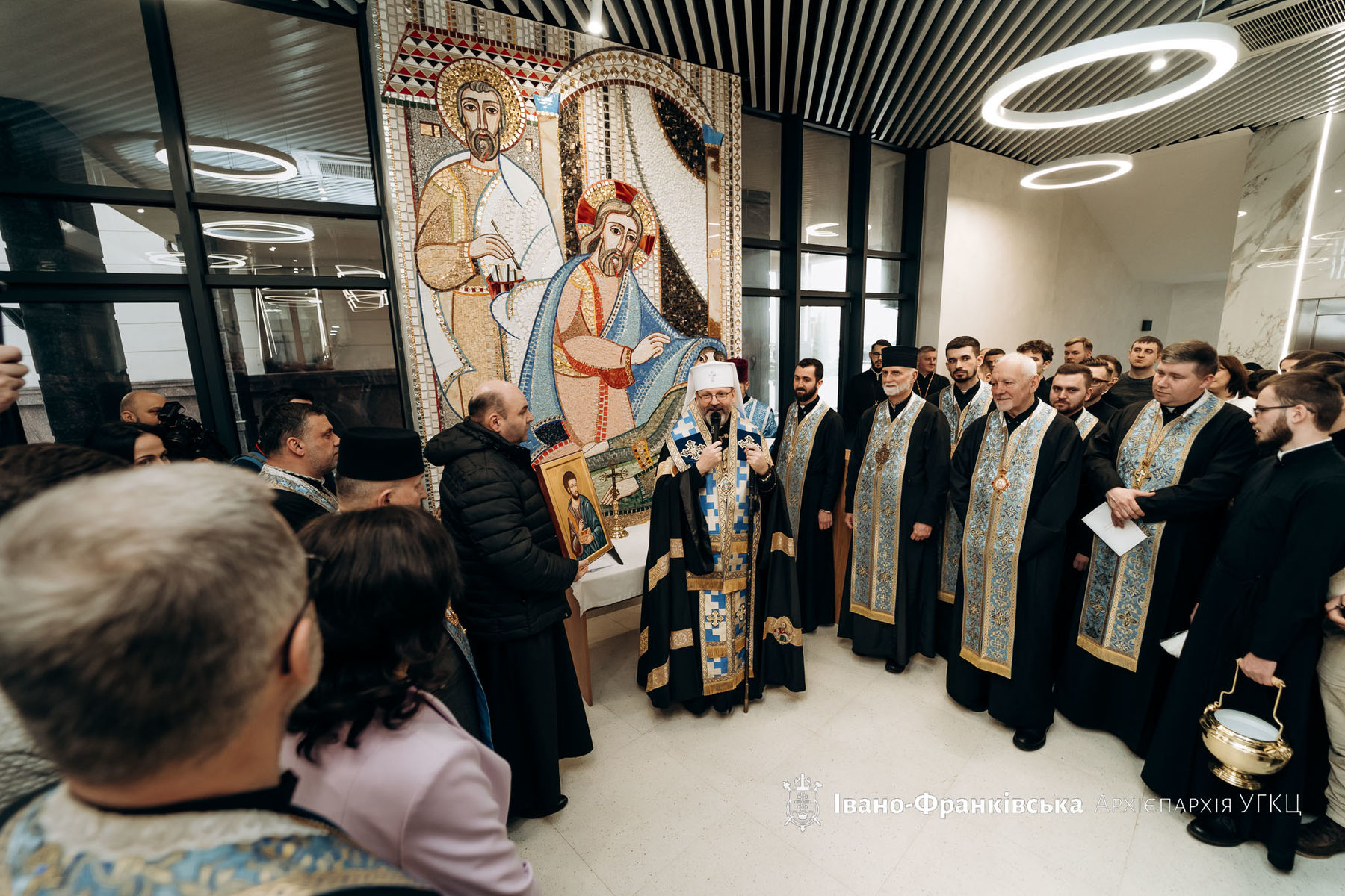 Блаженніший Святослав освятив в Івано-Франківську новозведений корпус Клініки святого Луки