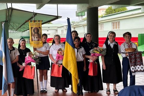 Сестри василіянки з України відвідали сестер в Аргентині