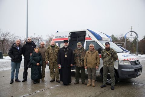 “Quantum satis”: Head of UGCC consecrates the 100th vehicle for the Armed Forces of Ukraine, a donation that came from Slovakia