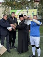 Священники УГКЦ змагалися за кубок у ювілейному турнірі з мініфутболу в Дрогобичі