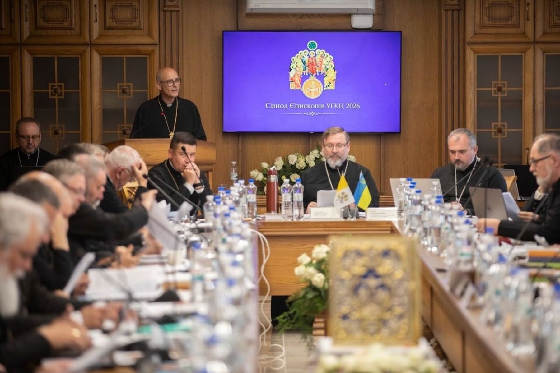 «Церкві потрібні люди, які не лише роблять добро, але роблять його добре», — отець Томас Шварц до українських єпископів