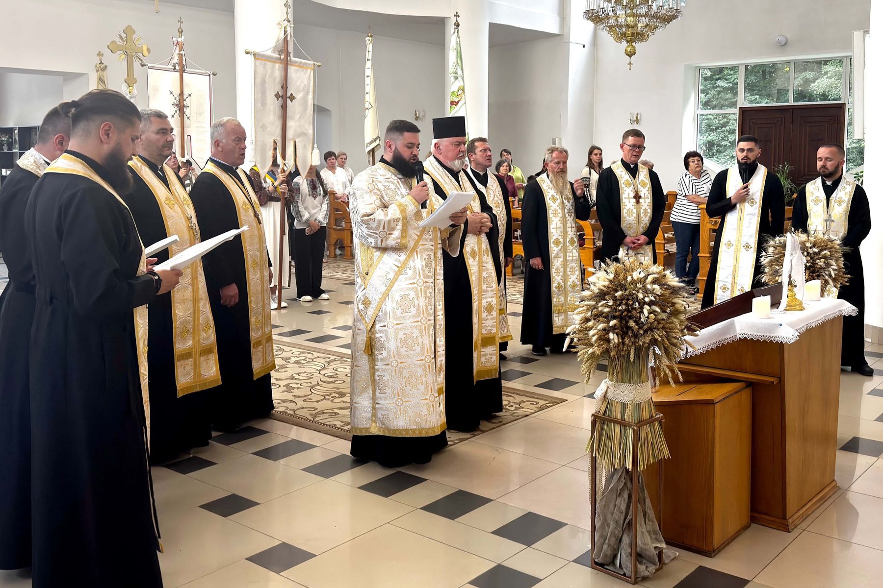 Паломницька ікона з мощами святого Володимира Великого прибула до Стрия