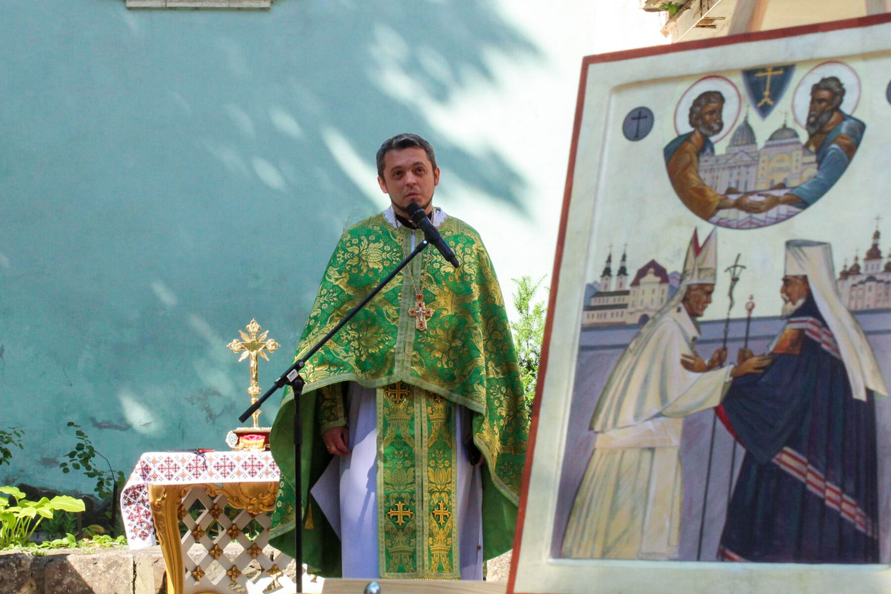 Святкуванням храмового празника парафія Святого Духа у Львові відновлює літургійне життя