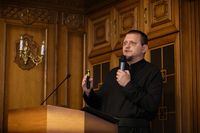 «Живий приклад найбільше впливає на молодих людей»: на Синоді говорили про покликання до богопосвяченого життя «Живий приклад найбільше впливає на молодих людей»: на Синоді говорили про покликання до богопосвяченого життя