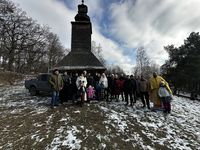 Парафія УГКЦ у Пирогові передала військовим пікап