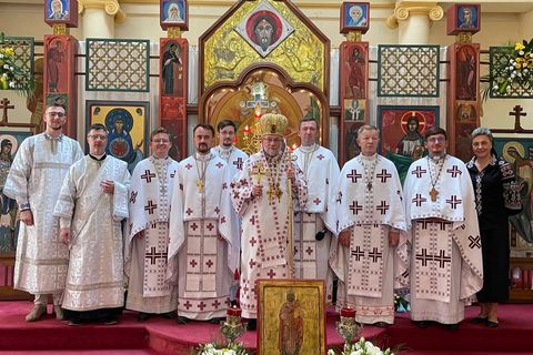 У Парижі відсвяткували храмове свято на парафії Володимира Велиикого