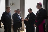 У Львові урочисто погасили поштову марку до&nbsp;25-річчя візиту святого Івана Павла ІІ&nbsp;в&nbsp;Україну
