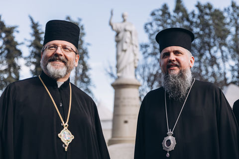 Metropolitan Epiphany congratulates His Beatitude Sviatoslav on his birthday