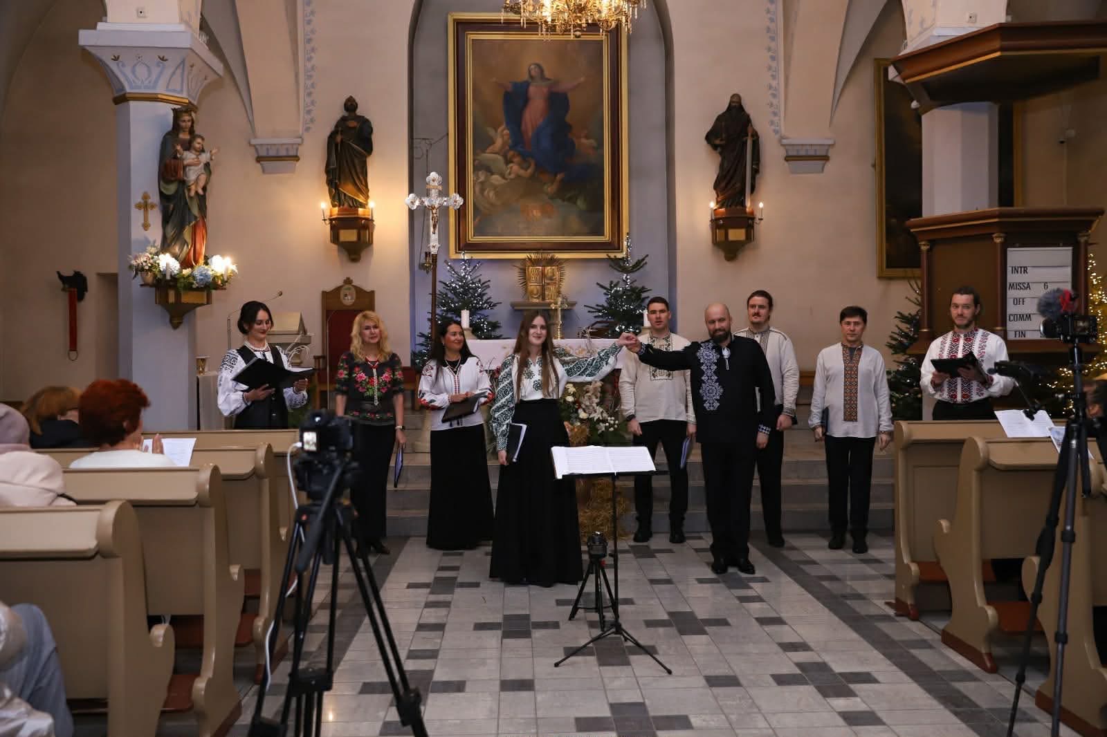 Українська духовна музика прозвучала на різдвяному концерті в Естонії Українська духовна музика прозвучала на різдвяному концерті в Естонії