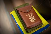 Глава УГКЦ освятив ікону Покрова Богородиці для українських захисників неба Глава УГКЦ освятив ікону Покрова Богородиці для українських захисників неба