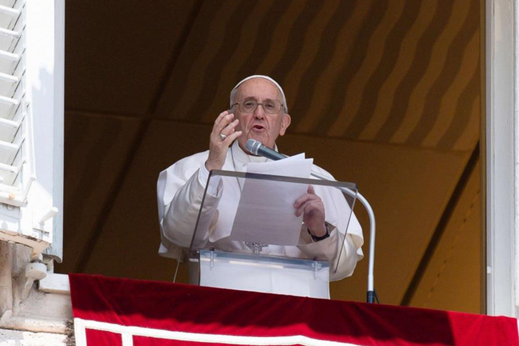 Папа Франциск про Україну: «У Боже ім’я прошу, припиніть цю різню!»