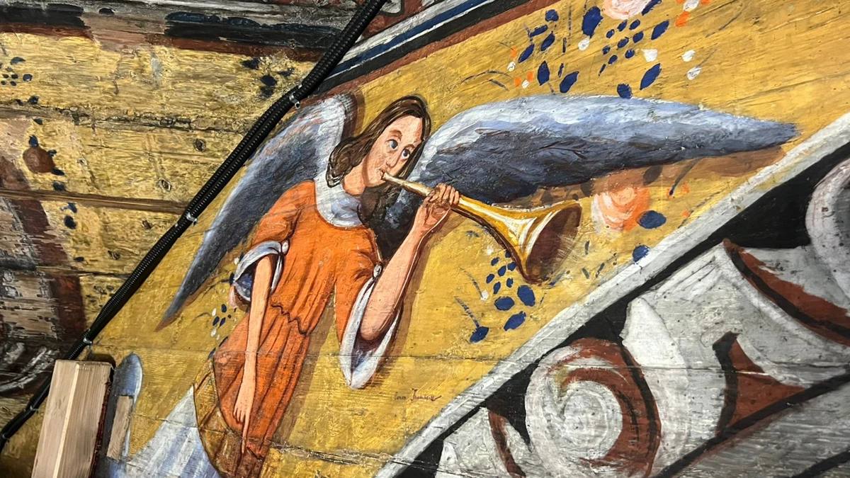 Владика Ярослав Приріз освятив відреставрований дерев’яний храм, збудований 1663 року